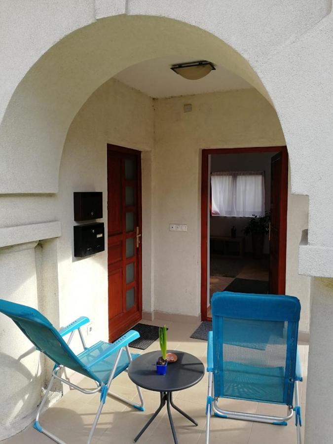 Wash House Apartman Gyor Exterior photo